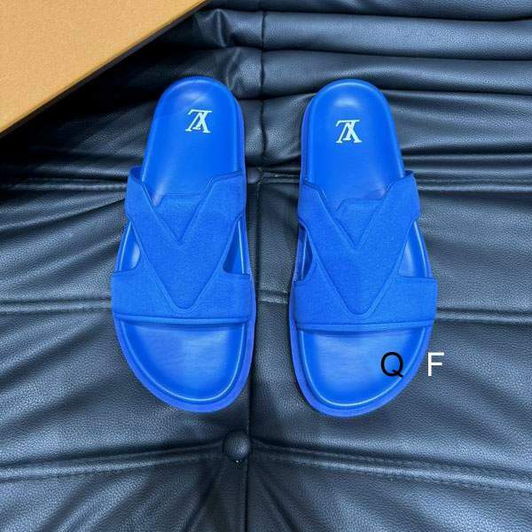 Picture of Louis Vuitton Slippers _SKULVsz38-45JM0161296